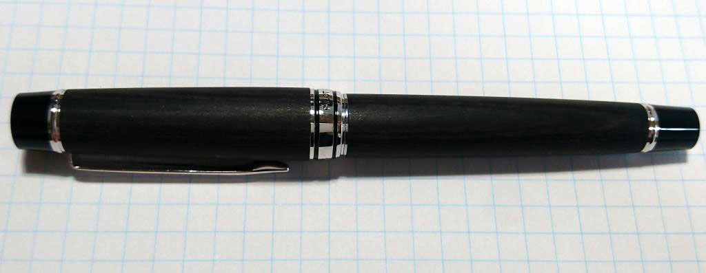 木製の軽量・短め・金ペン万年筆、パイロット・レグノ89Sレビュー