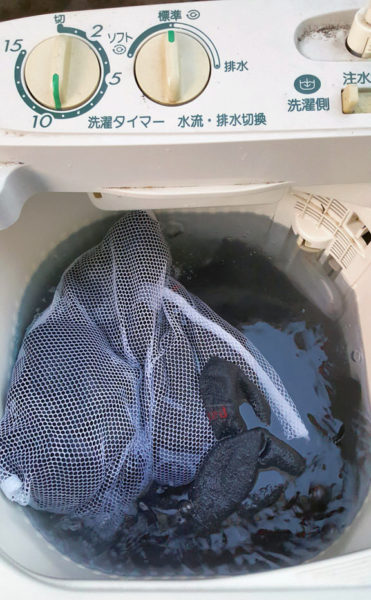 二層式洗濯機の洗濯槽